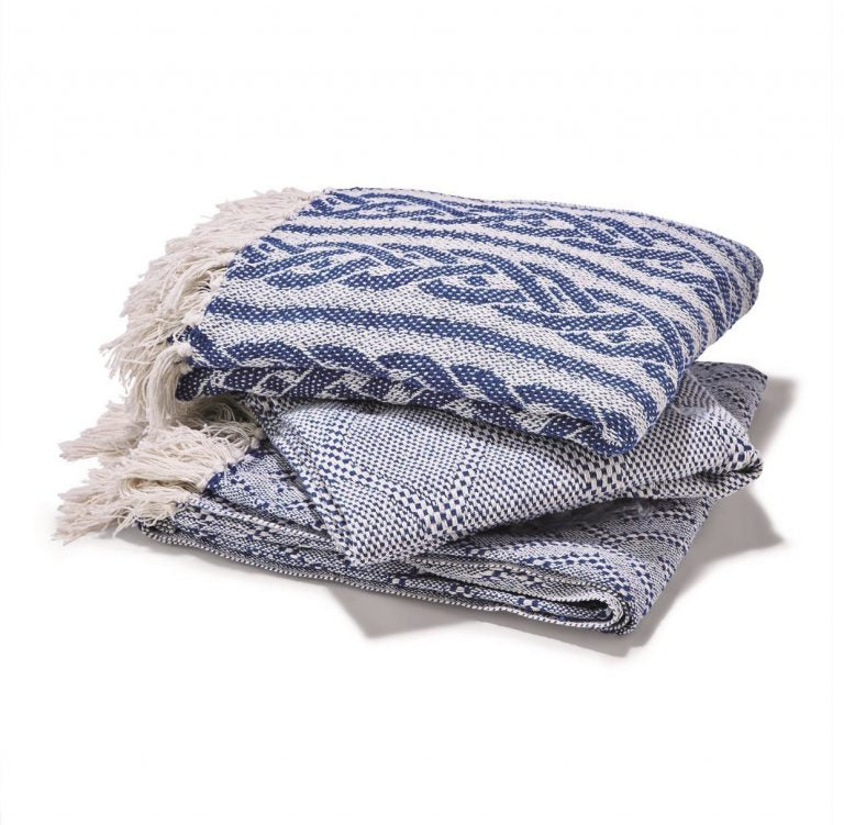 Thira Throw W/Tassels
