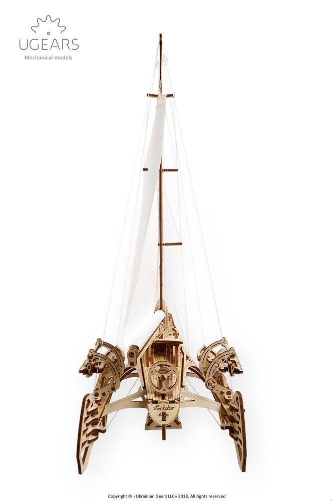 UGEARS Trimaran Merihobus